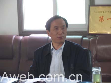梅城镇镇党委书记李干生